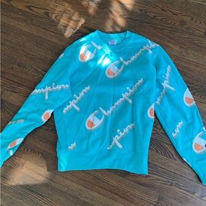 Men’s Champion Crewneck Hoodie